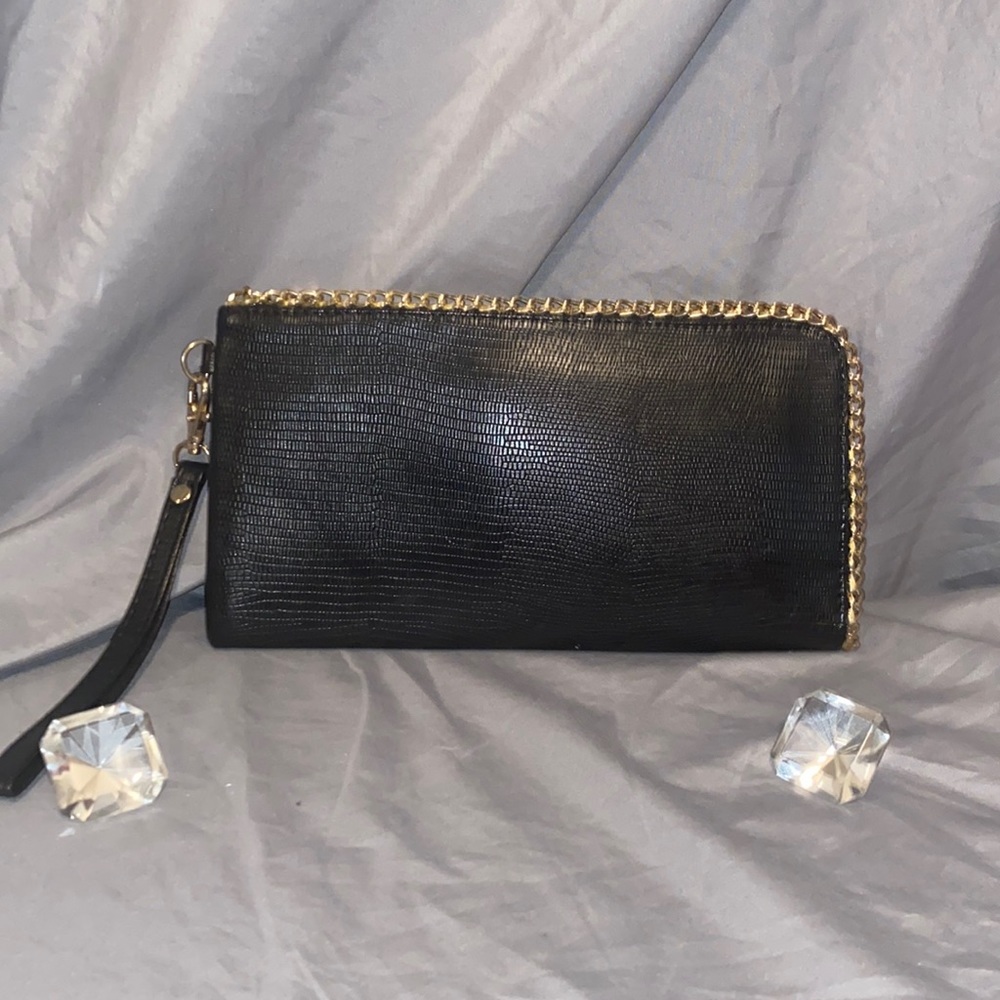 Wristlet